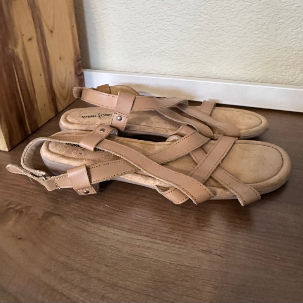Minnetonka Women's Slingback Sunny Beige Sandals Size 13 - Picture 6 of 9